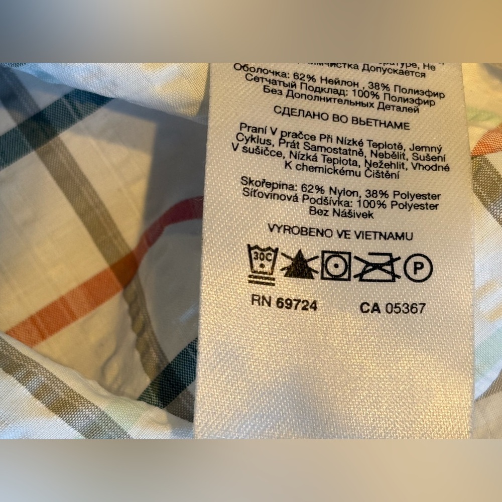 Columbia women’s Silver Ridge Novelty short sleeve size small, white plaid - Picture 4 of 7